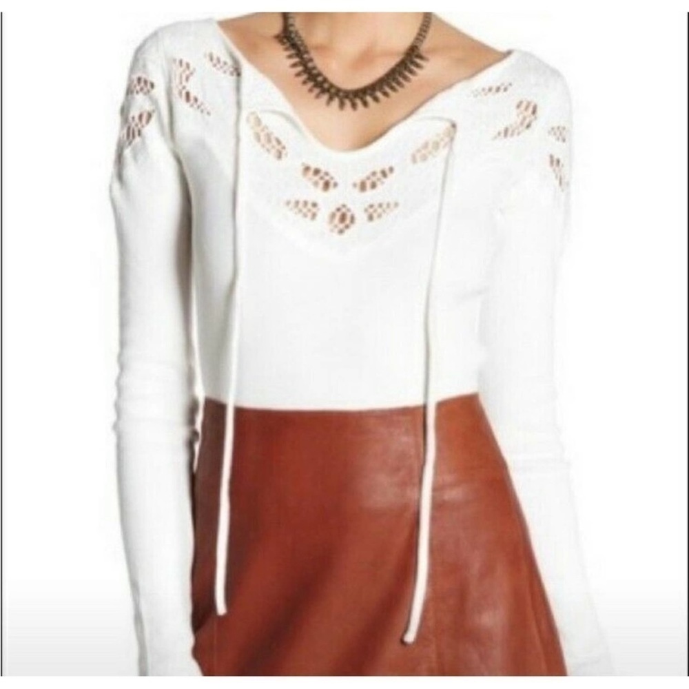 Free People With Love Detail Embroidered Top Sz M